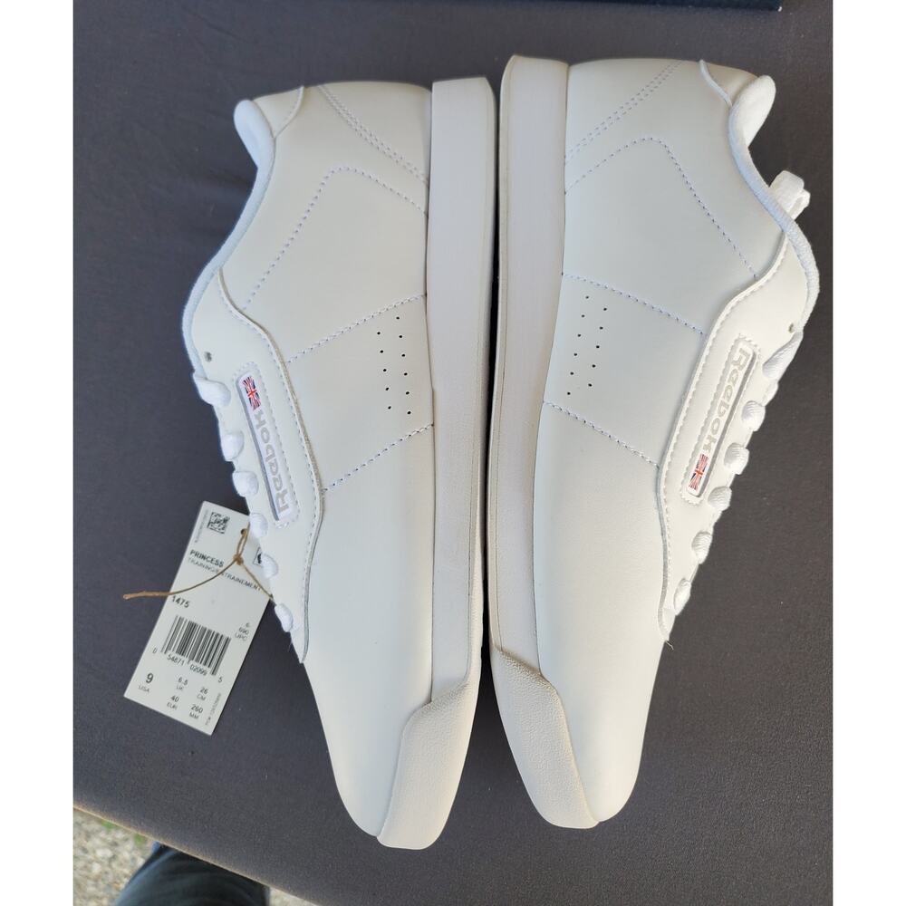 Reebok Classic White Princess Tennis Shoes. New. Size 9 Retro comfort sneakers